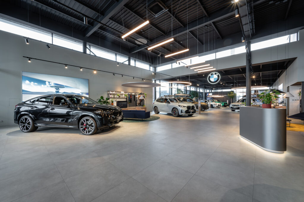 NOVÝ SHOWROOM V CARTEC OLOMOUC.