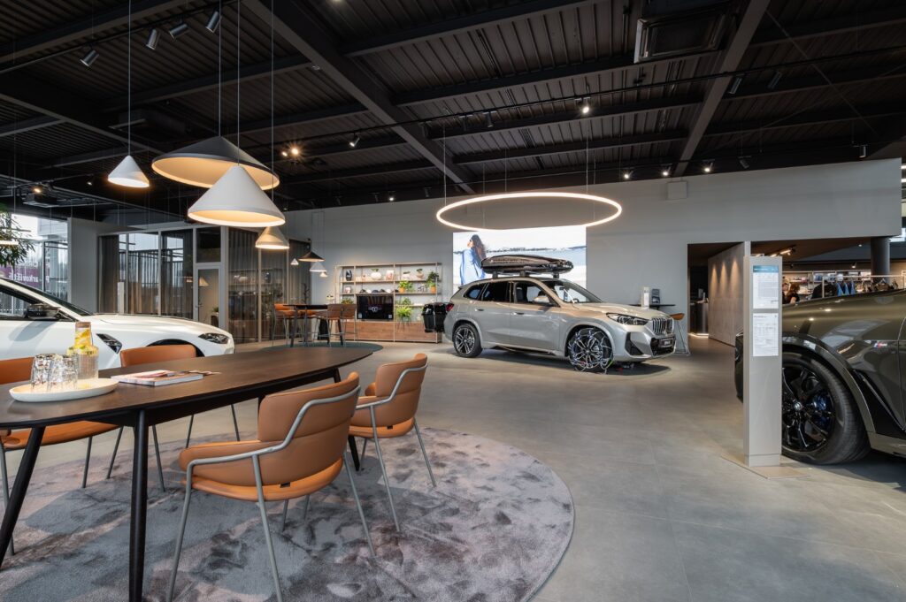 NOVÝ SHOWROOM V CARTEC OLOMOUC.