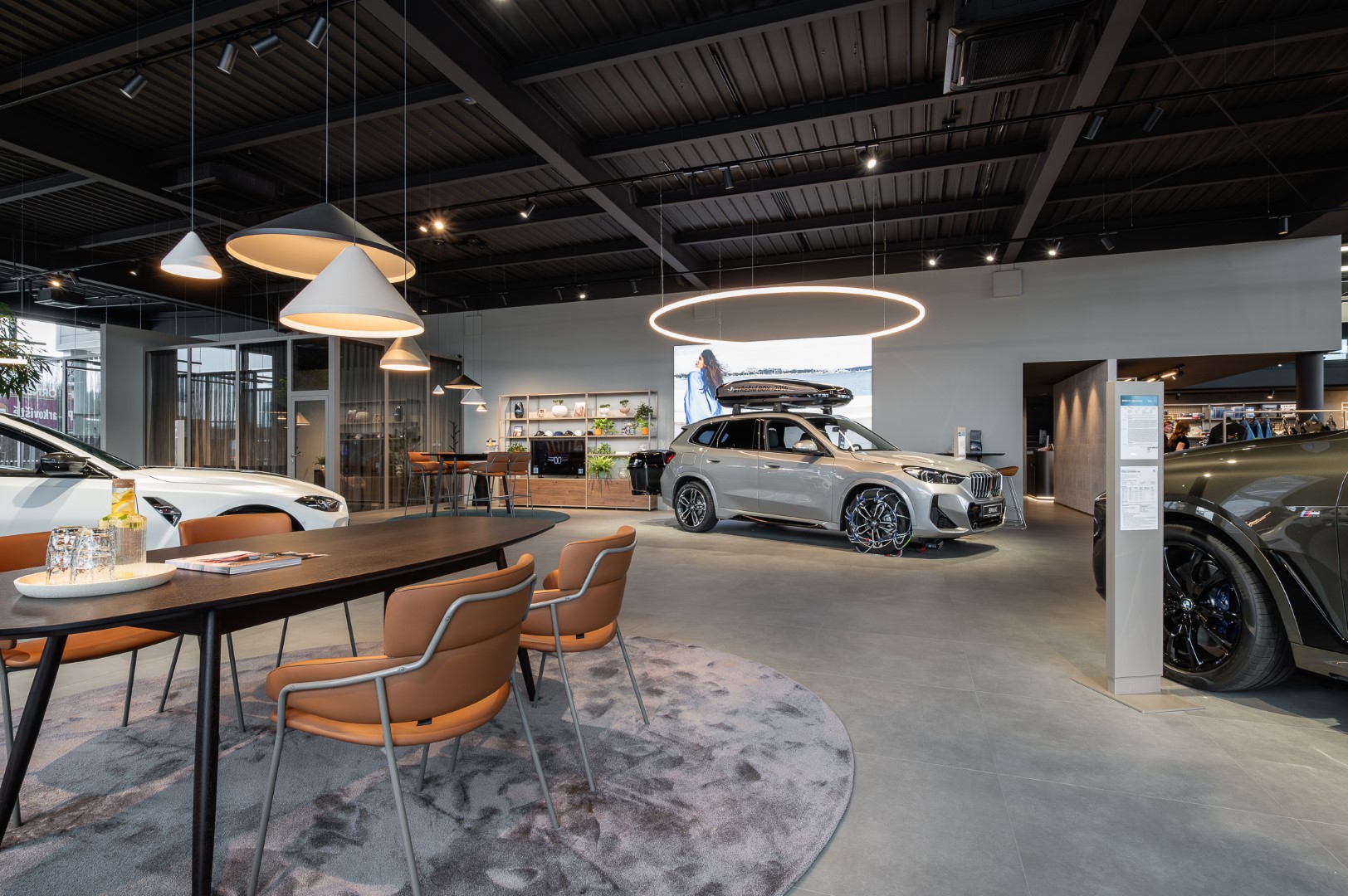 NOVÝ SHOWROOM V CARTEC OLOMOUC.