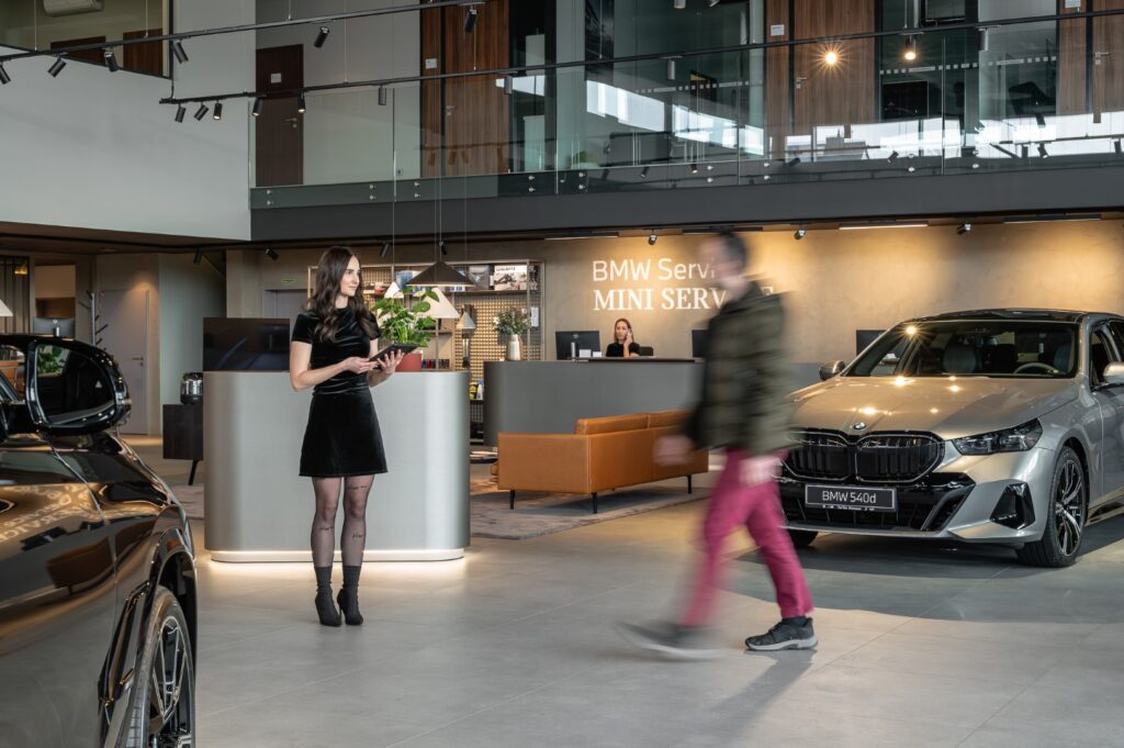 NOVÝ SHOWROOM V CARTEC OLOMOUC.