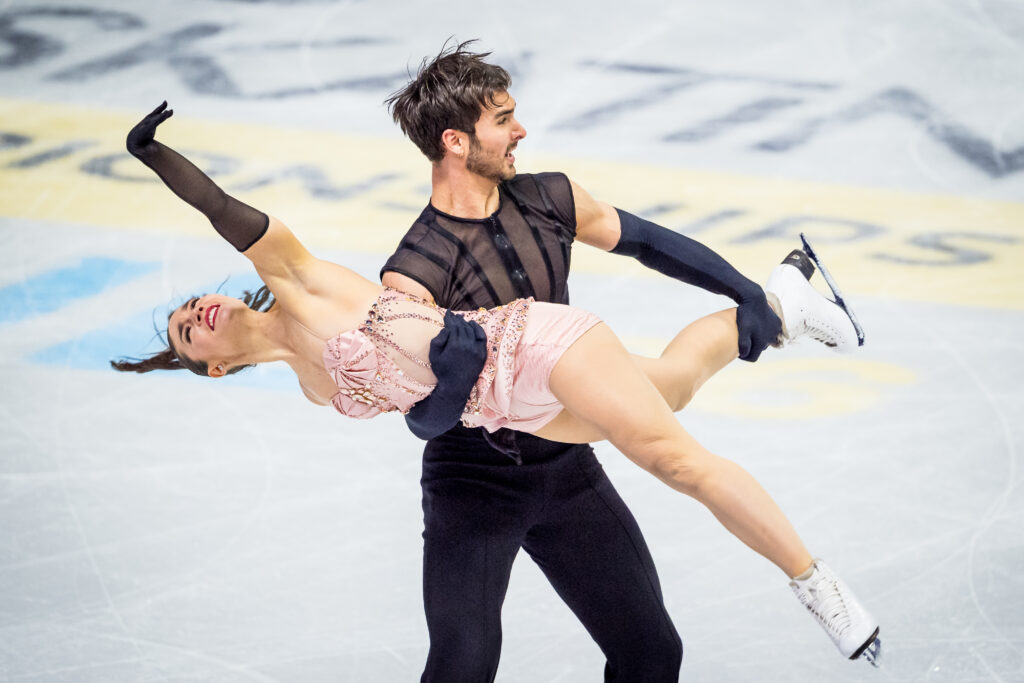 PRAHA SE PO 33 LETECH ZNOVU STALA CENTREM SVĚTOVÉHO KRASOBRUSLENÍ.
