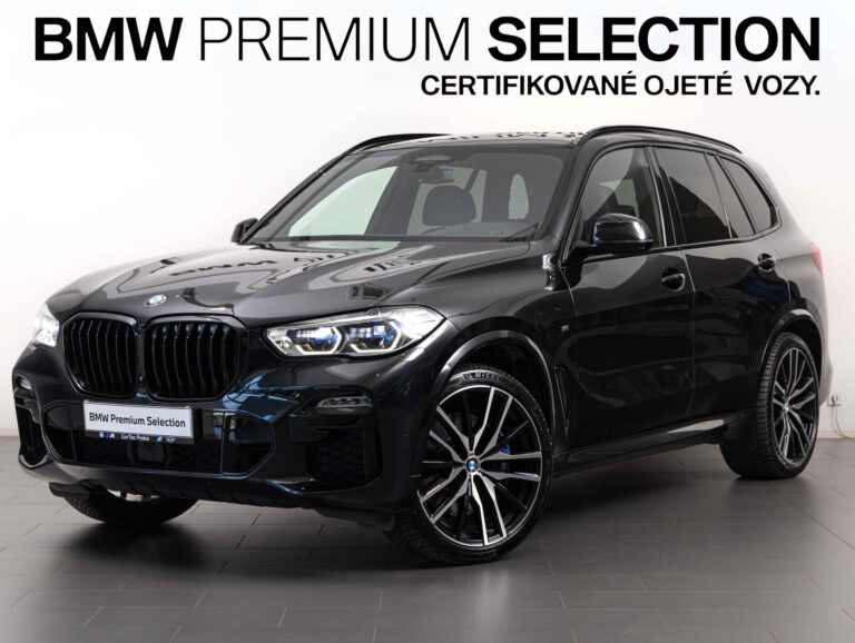 BMW X5 M50i