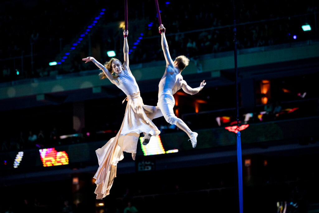 PRAHA SE PO 33 LETECH ZNOVU STALA CENTREM SVĚTOVÉHO KRASOBRUSLENÍ.