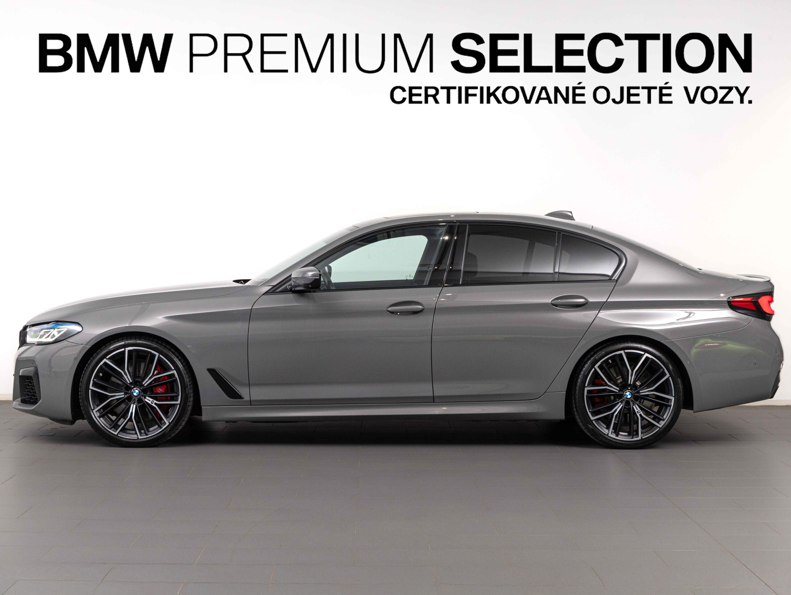 BMW M550i xDrive