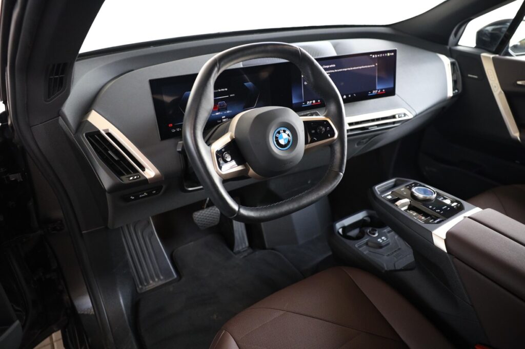 BMW iX xDrive40