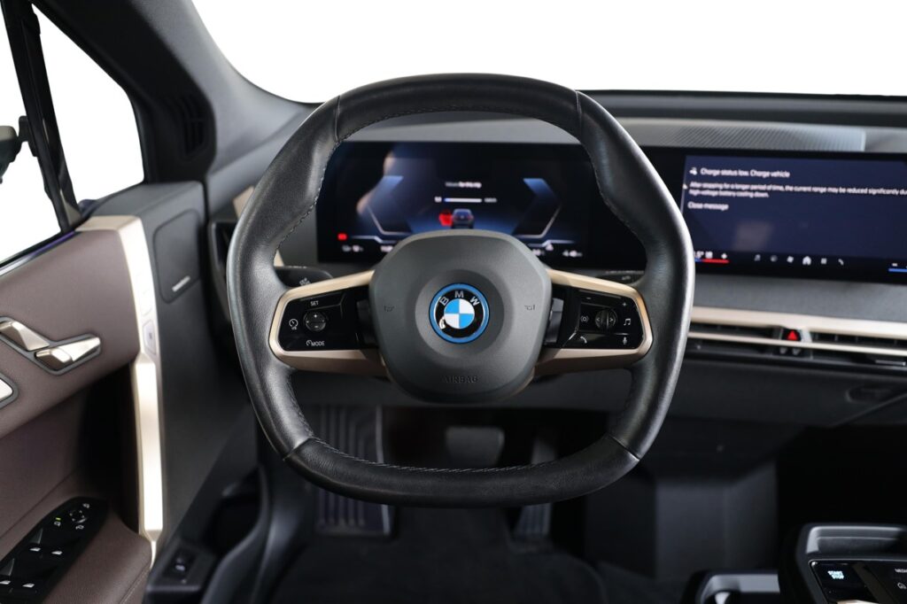 BMW iX xDrive40