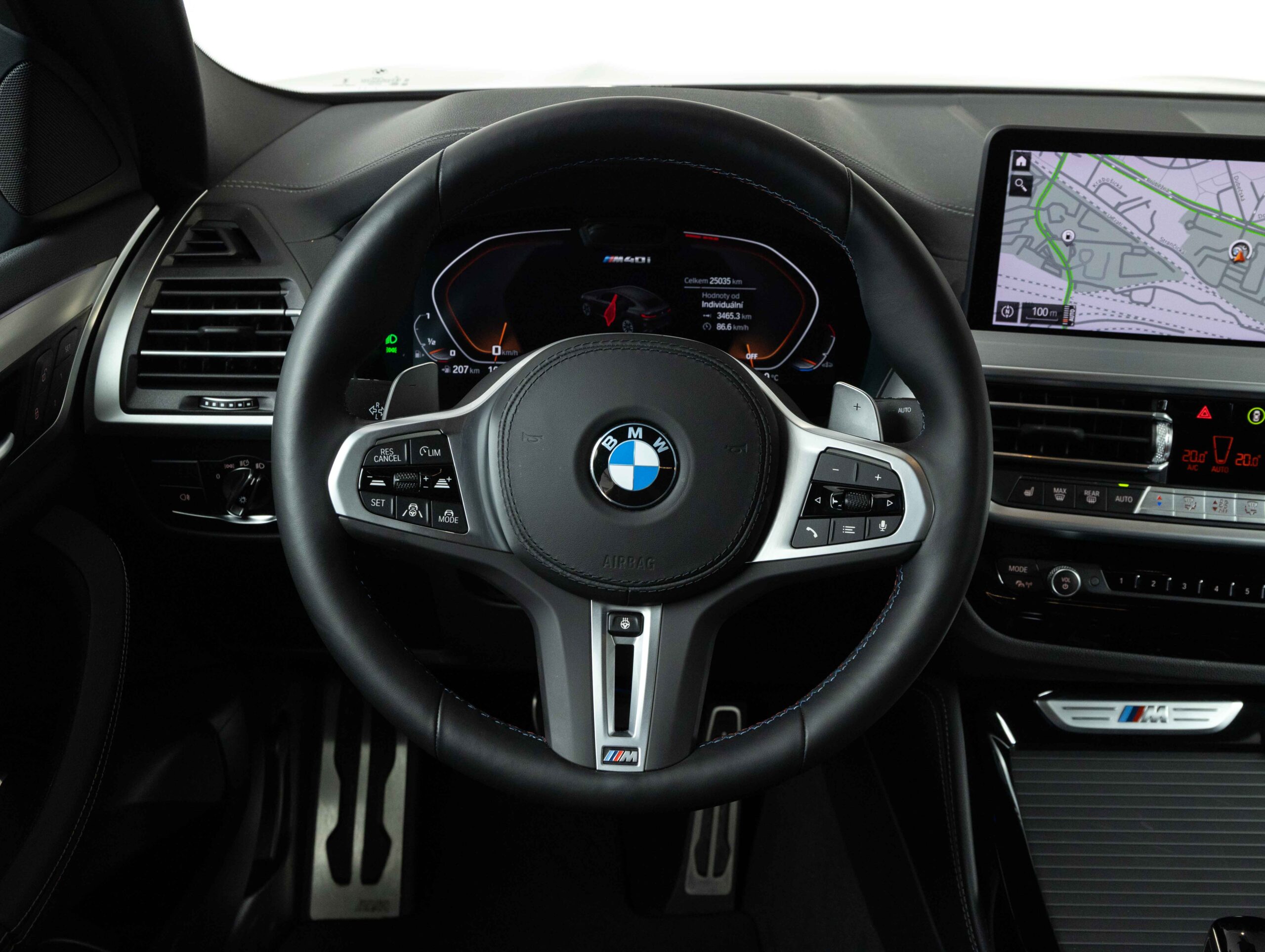 BMW X4 M40i