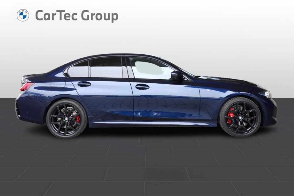 BMW 330d xDrive Sedan