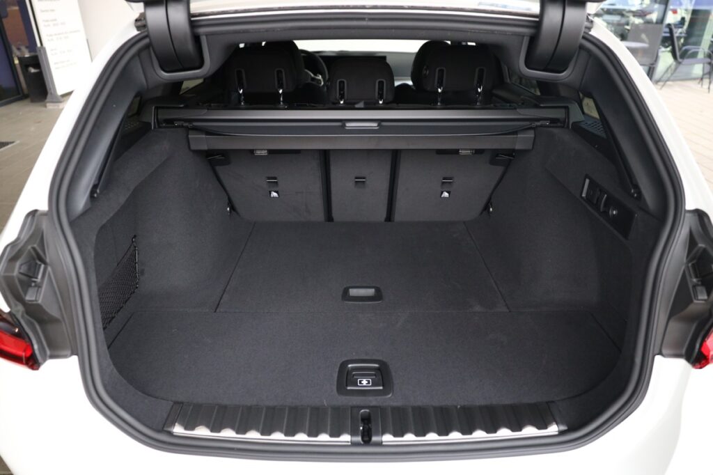 BMW 320d xDrive Touring