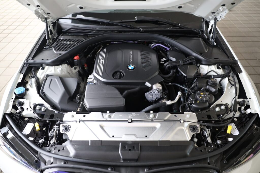 BMW 320d xDrive Touring