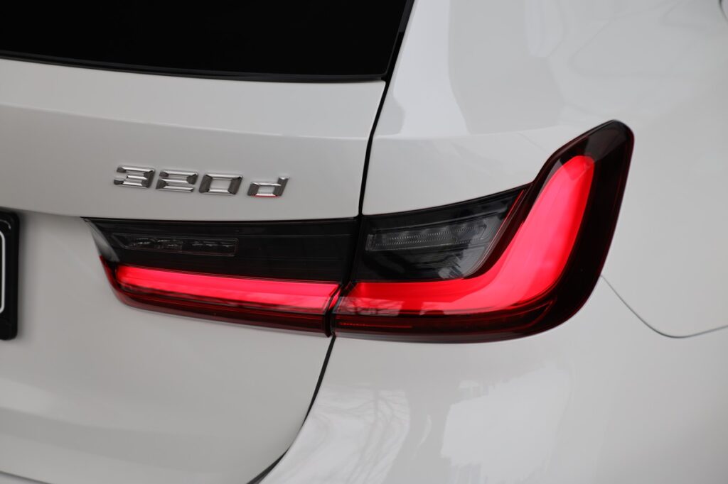BMW 320d xDrive Touring