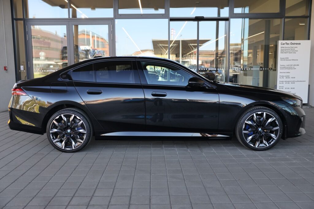 BMW 550e xDrive