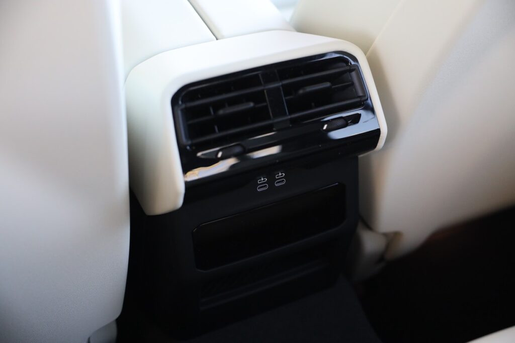 BMW 550e xDrive