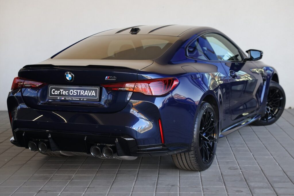 BMW M4 Competition M xDrive