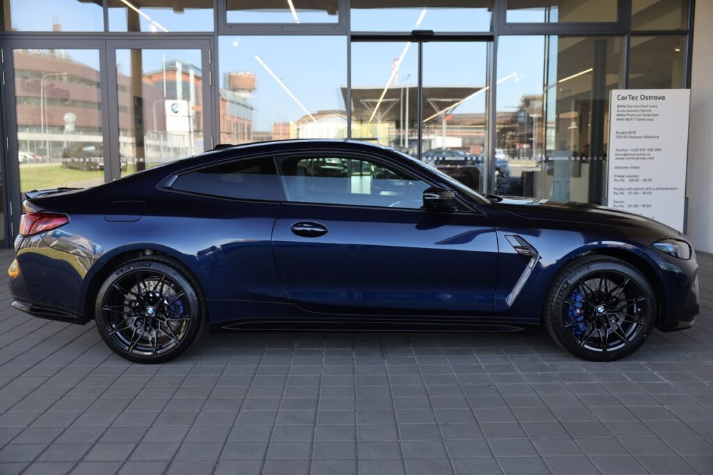 BMW M4 Competition M xDrive