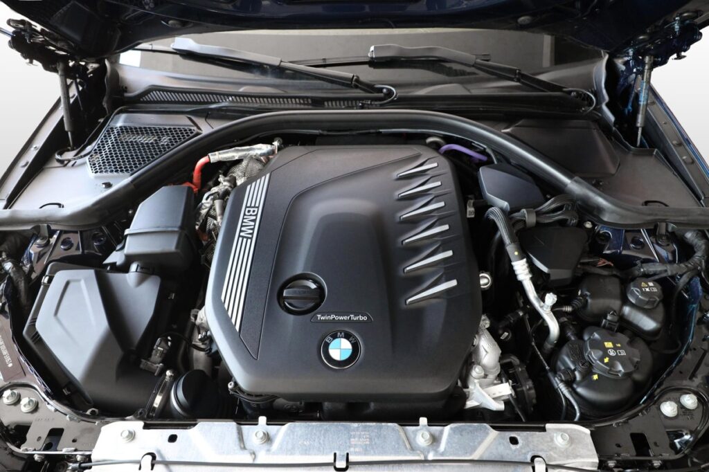 BMW 330d xDrive Sedan