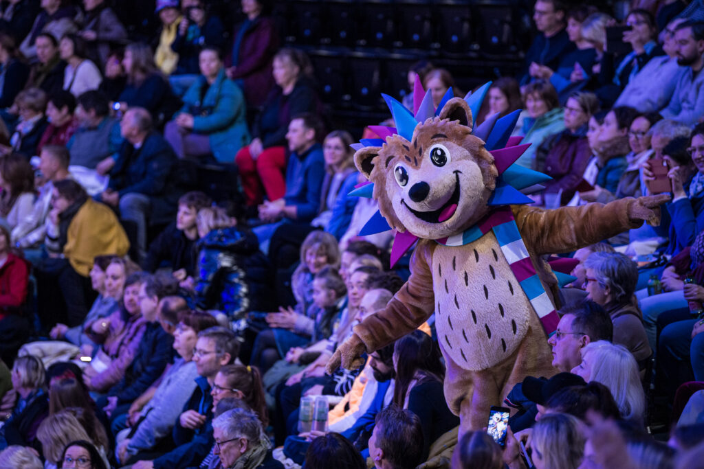 PRAHA SE PO 33 LETECH ZNOVU STALA CENTREM SVĚTOVÉHO KRASOBRUSLENÍ.