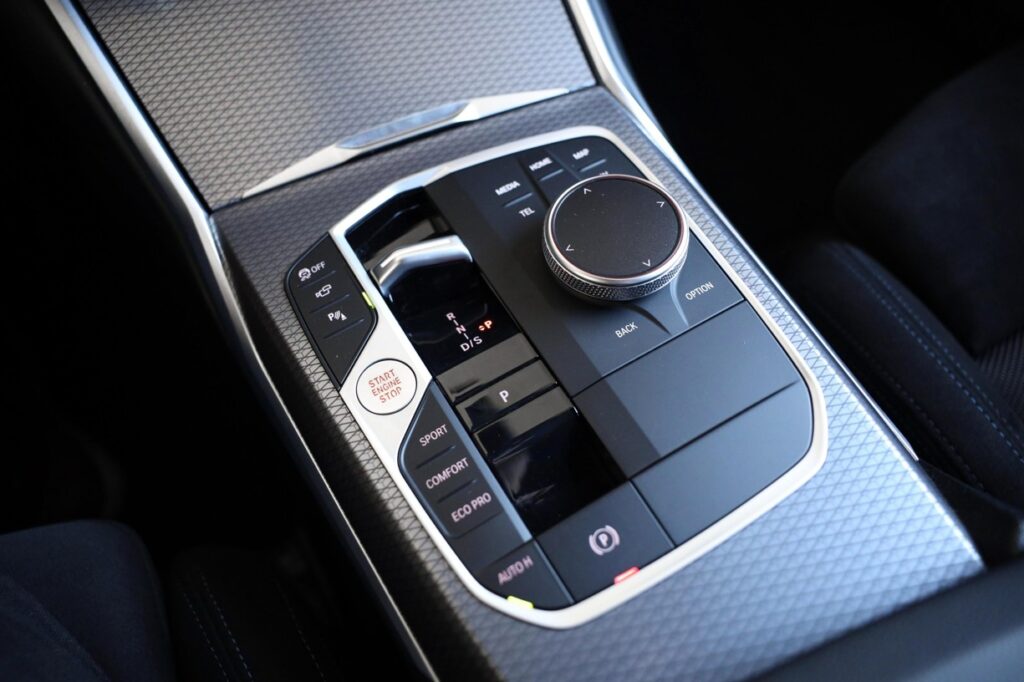 BMW 330d xDrive Touring