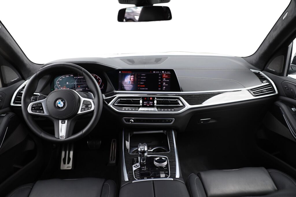 BMW X7 M50d