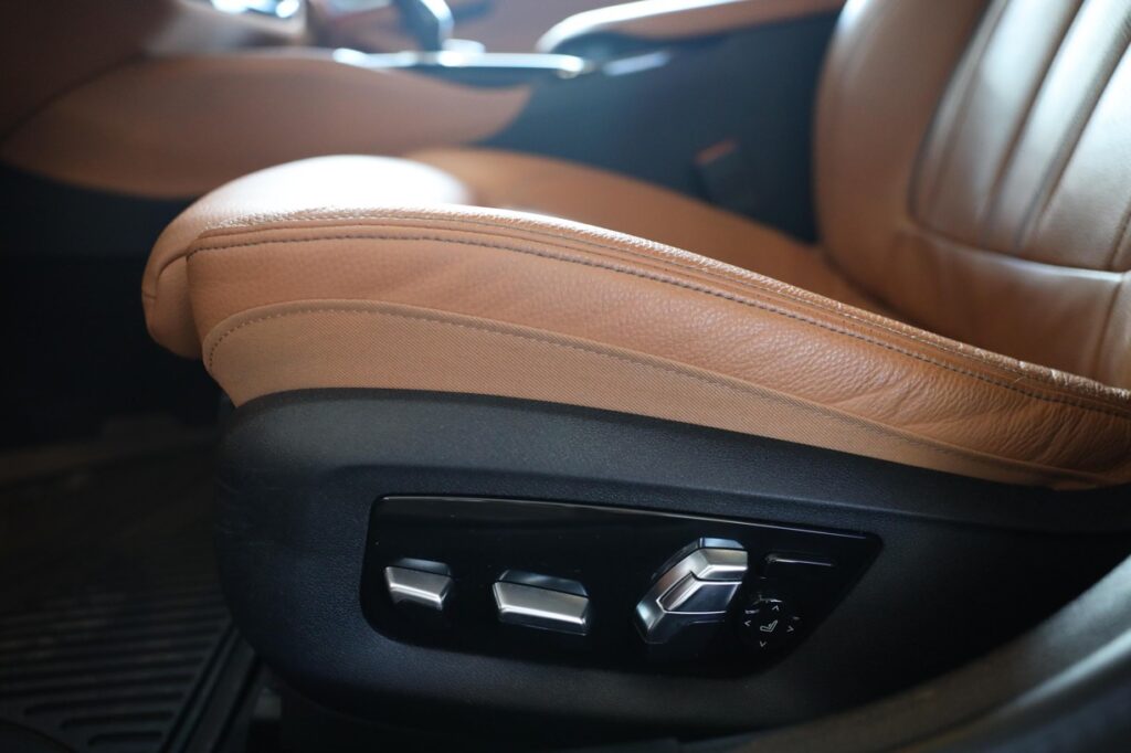 BMW M550i xDrive