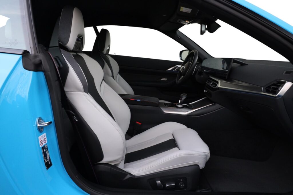 BMW M4 Competition M xDrive