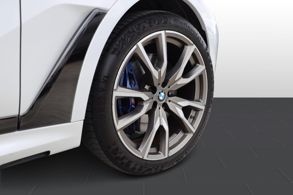 BMW X7 M50d