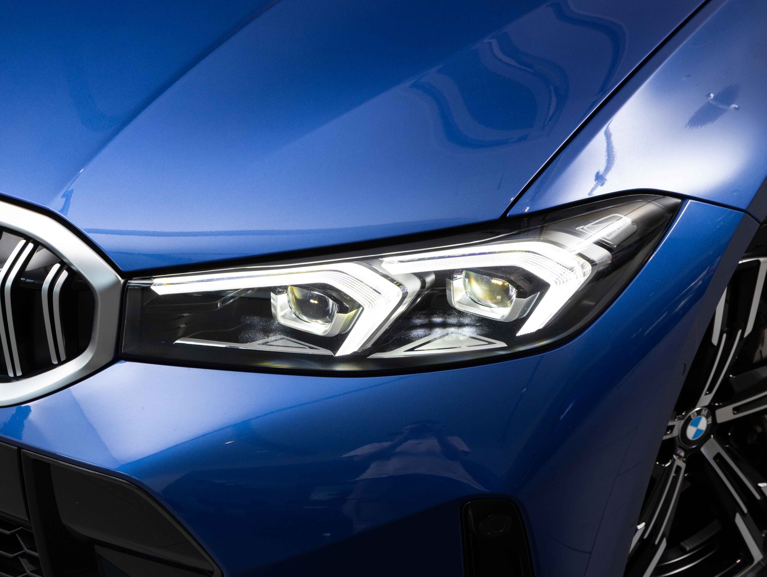 BMW 330i xDrive Touring