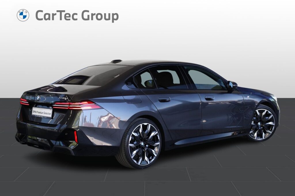 BMW 540d xDrive Sedan