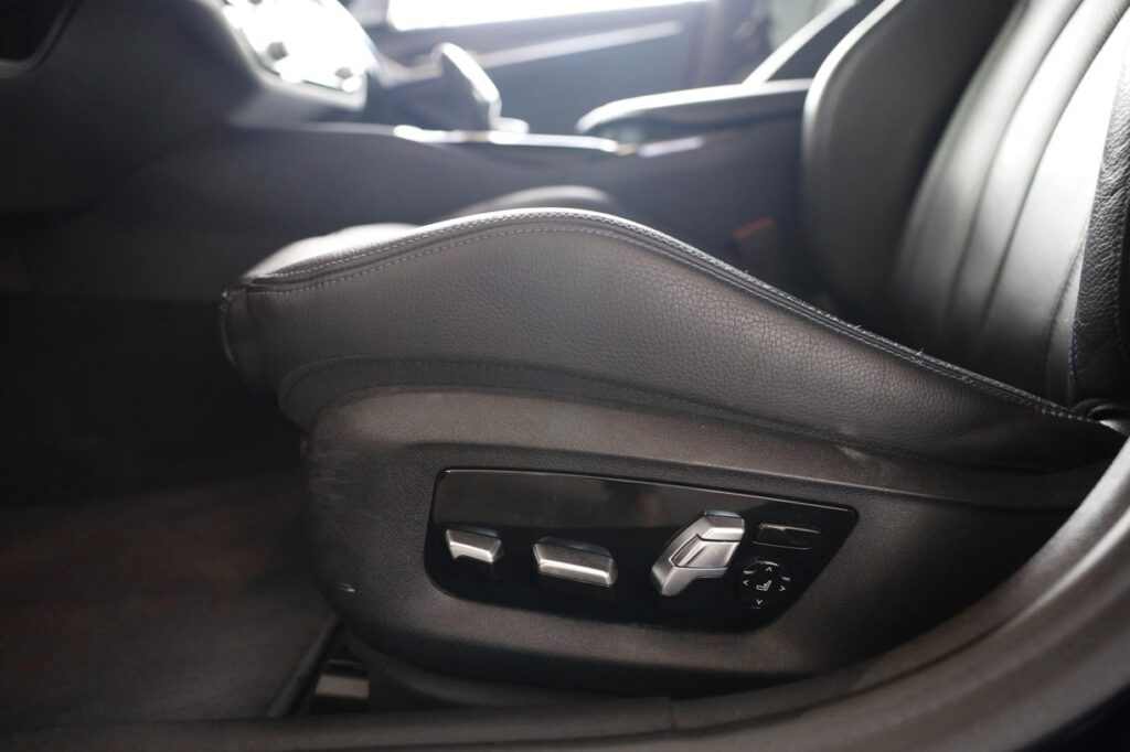 BMW M550i xDrive