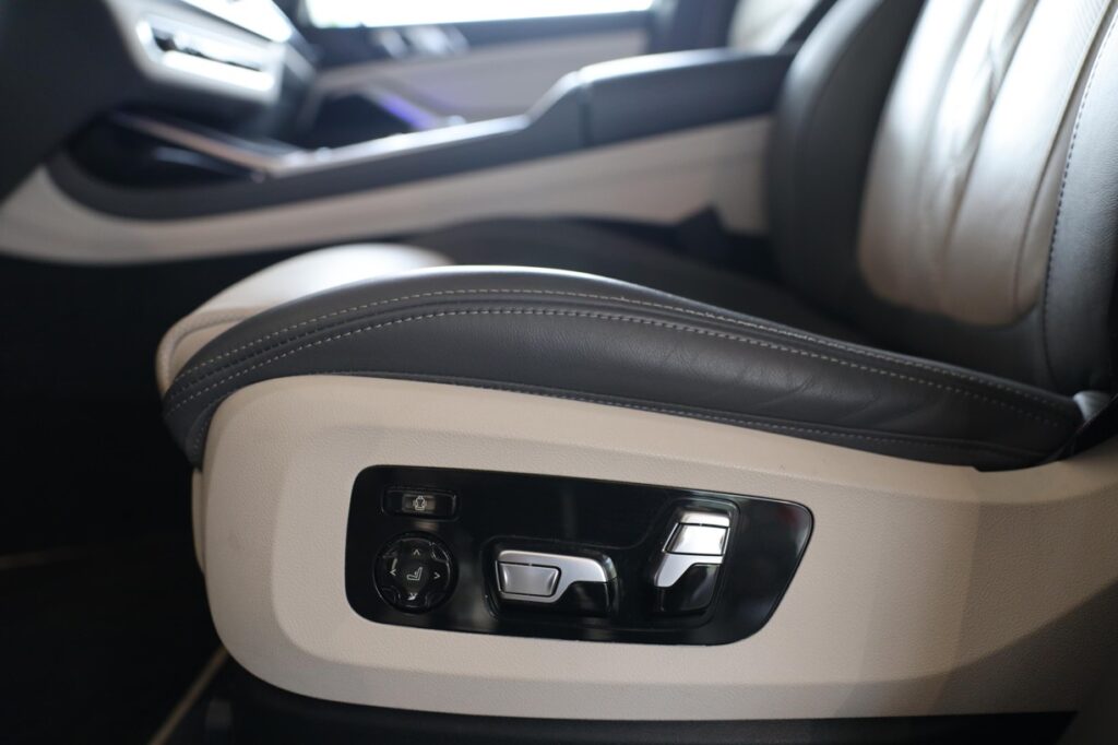 BMW X7 xDrive40i
