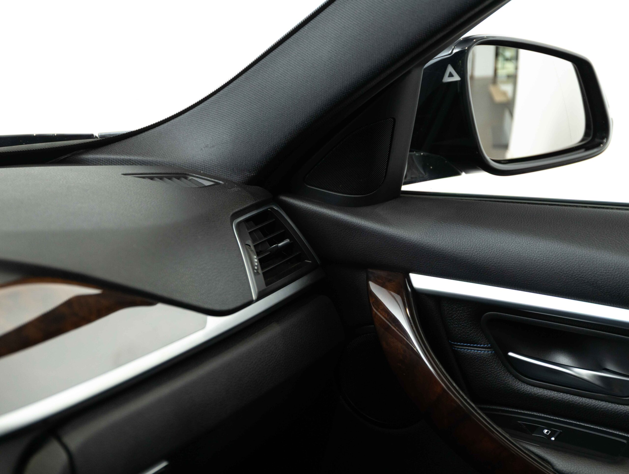 BMW 320i xDrive Touring