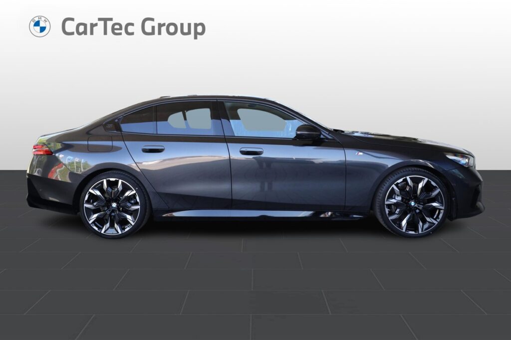 BMW 540d xDrive Sedan