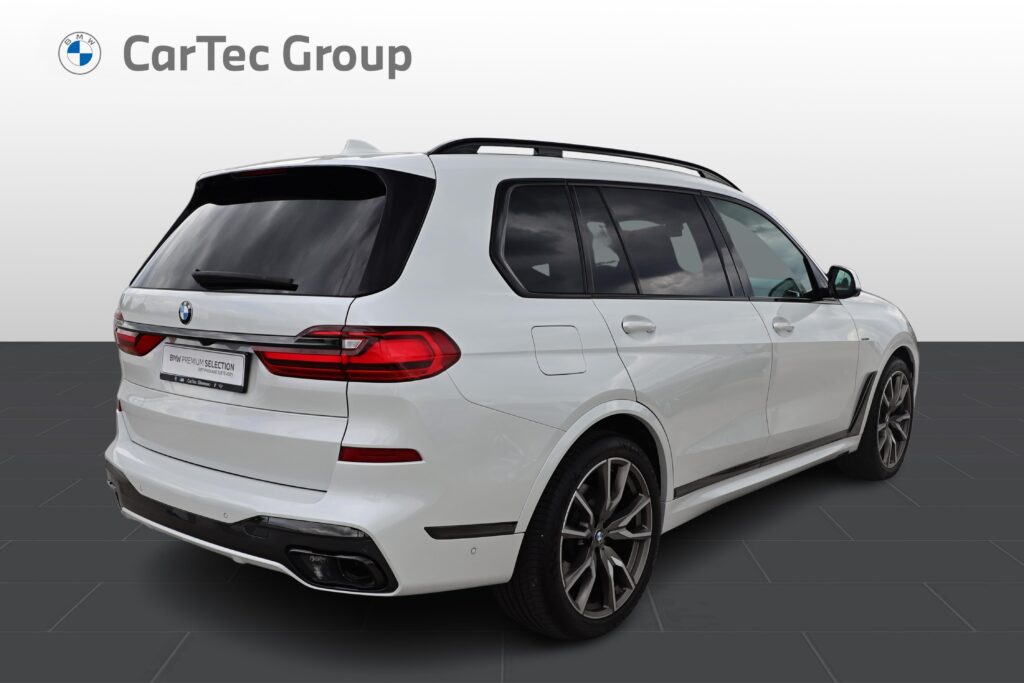 BMW X7 M50d