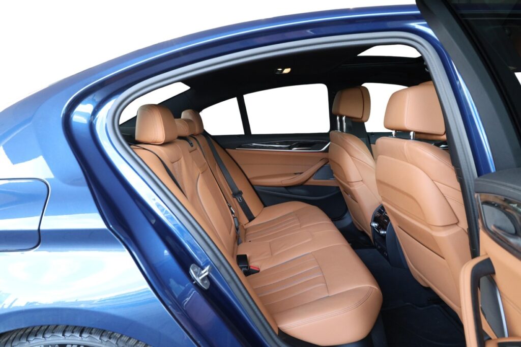 BMW M550i xDrive
