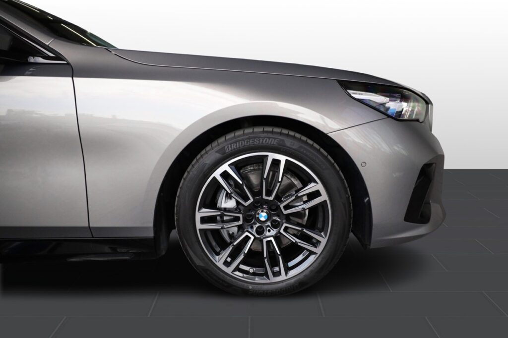 BMW 540d xDrive Sedan