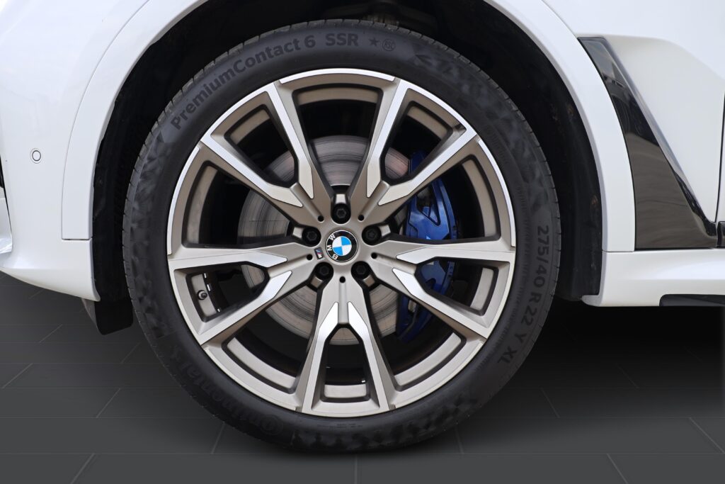BMW X7 M50d