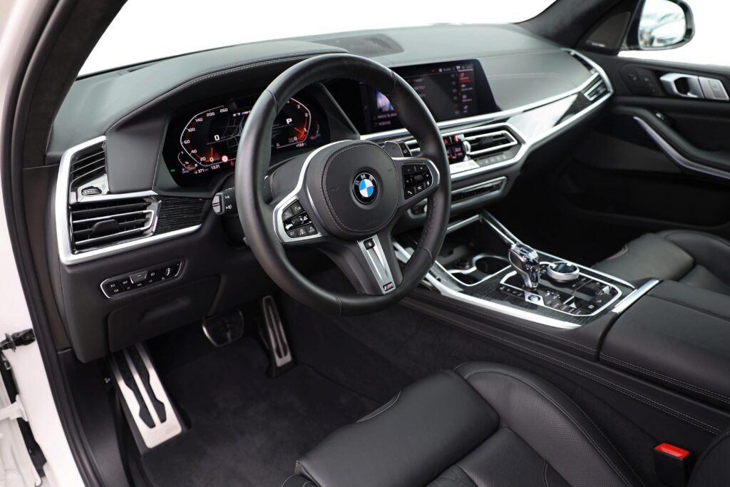 BMW X7 M50d