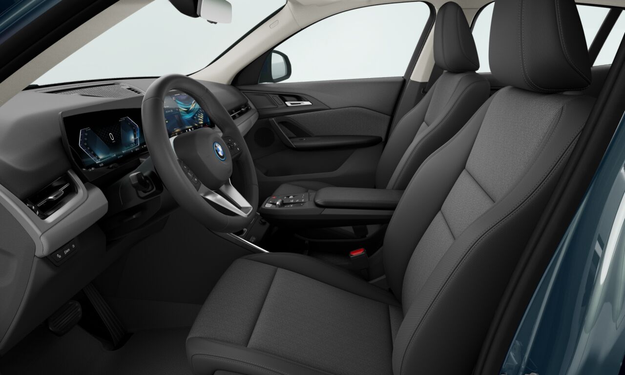 BMW iX2 xDrive30