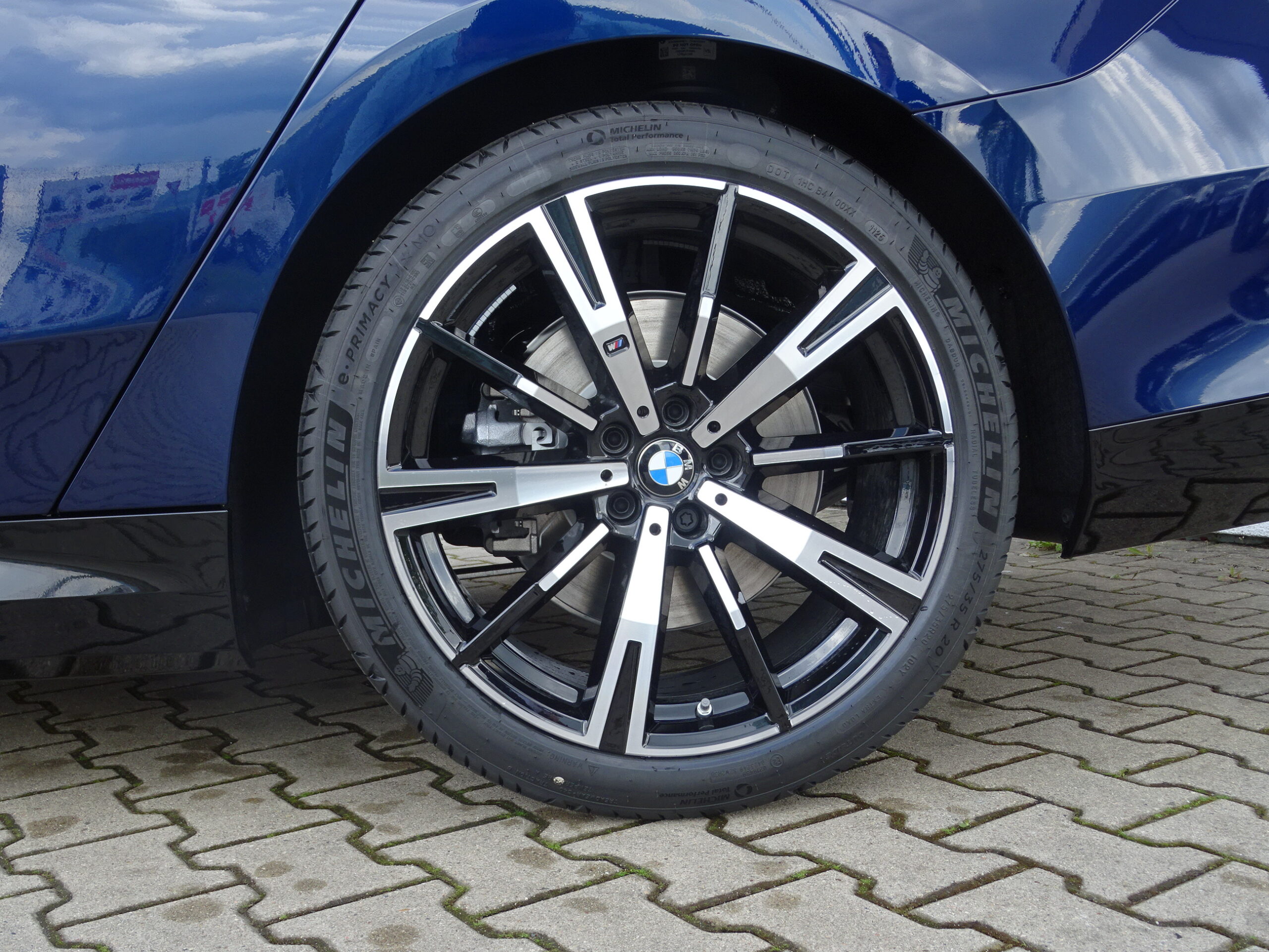 BMW 550e xDrive
