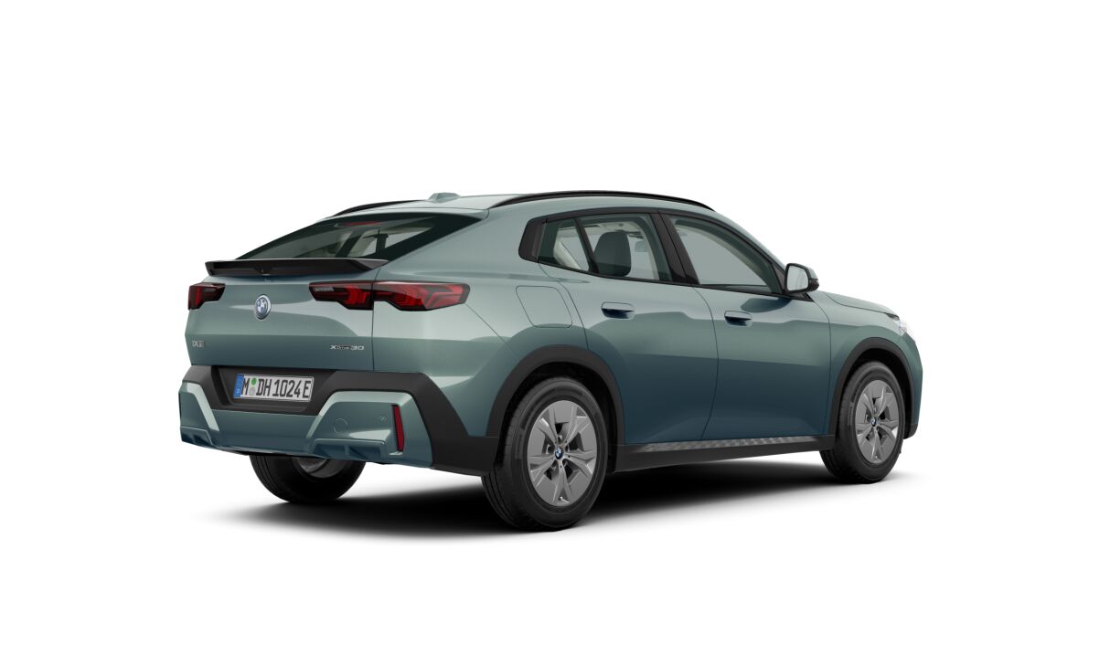 BMW iX2 xDrive30