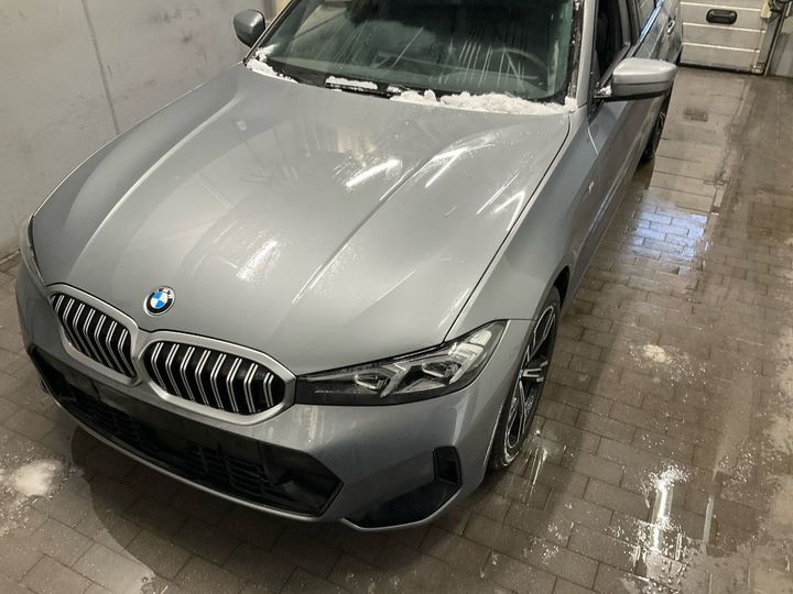 BMW 330i xDrive Touring