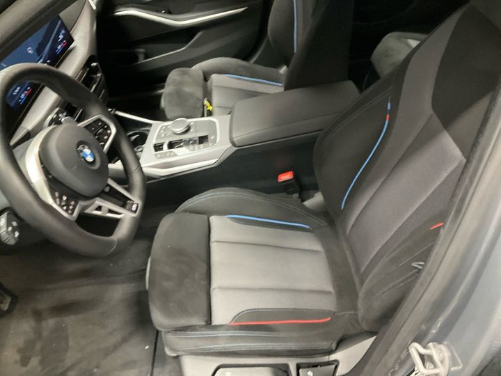 BMW 330i xDrive Touring