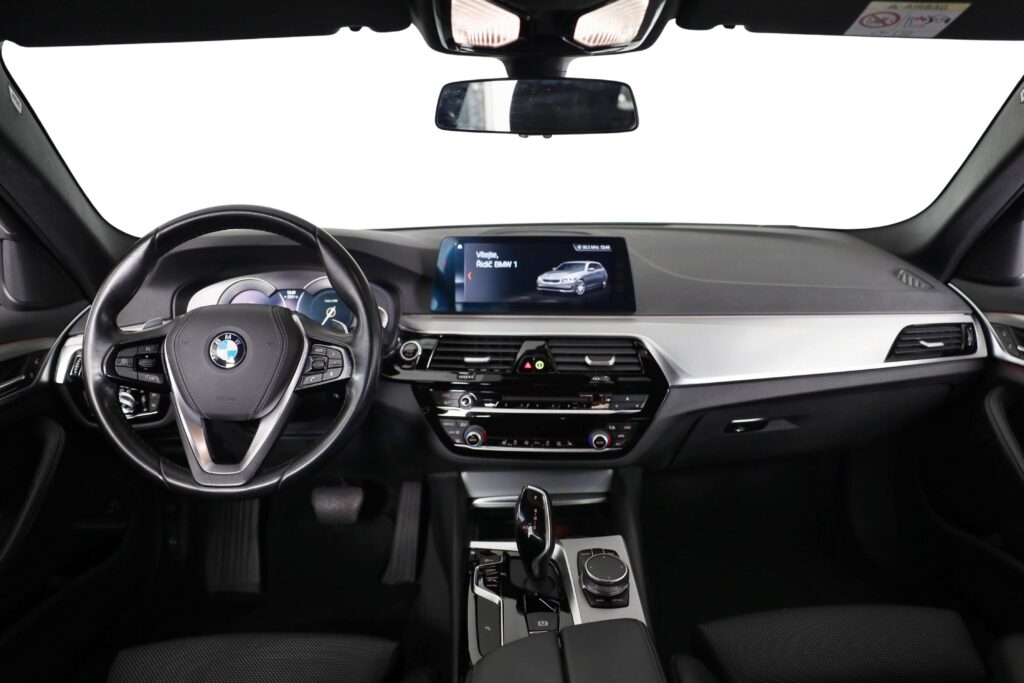 BMW 520d xDrive Touring