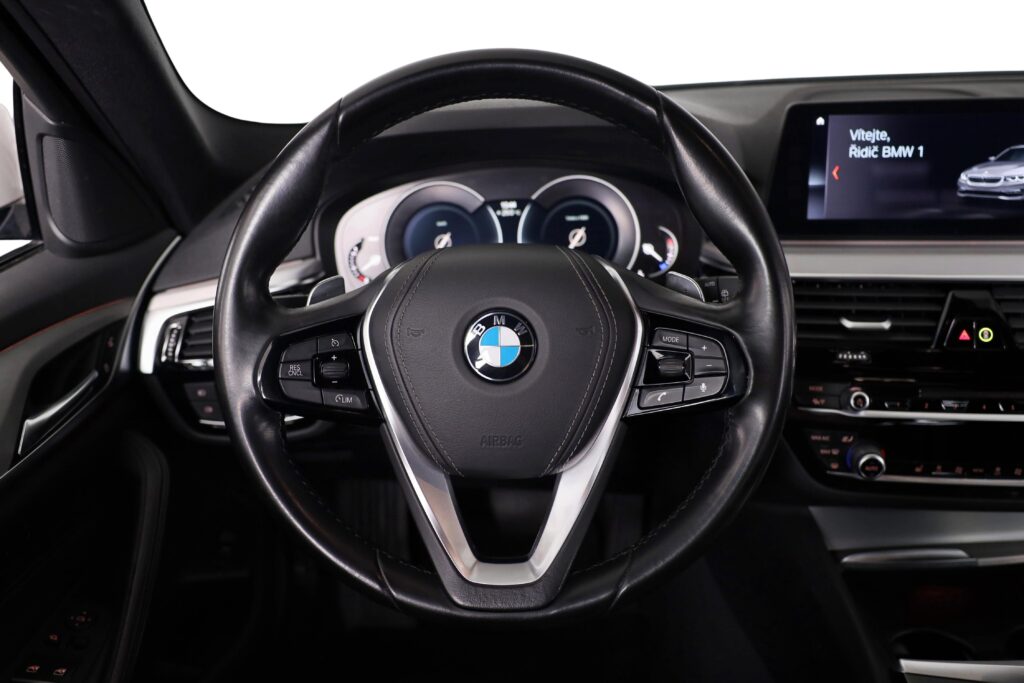 BMW 520d xDrive Touring