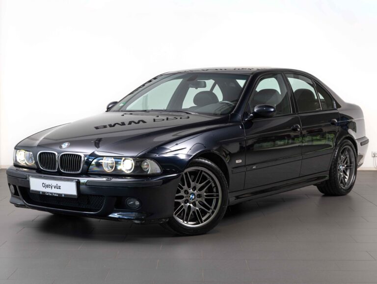 BMW BMW M5