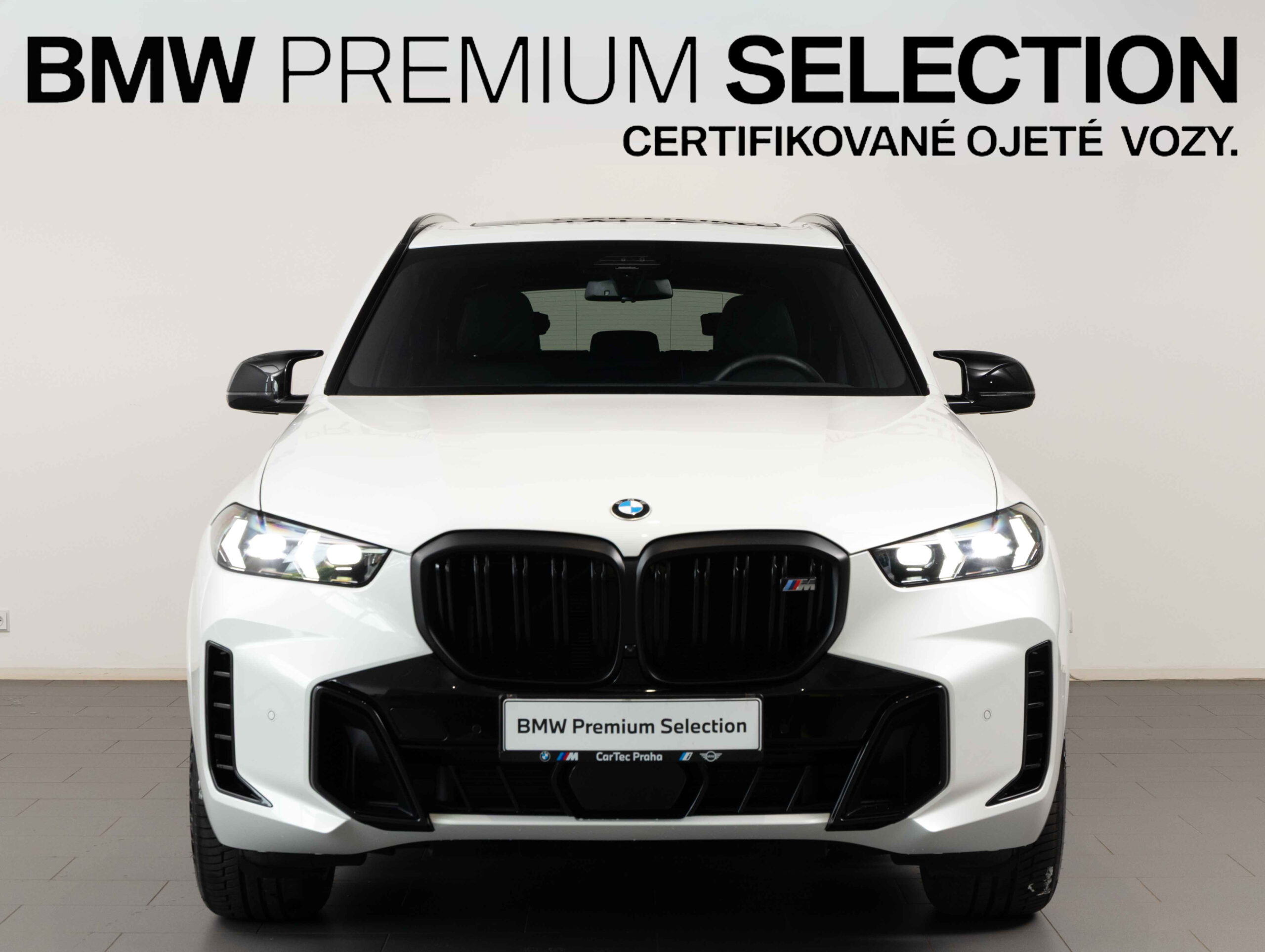 BMW X5 M60i