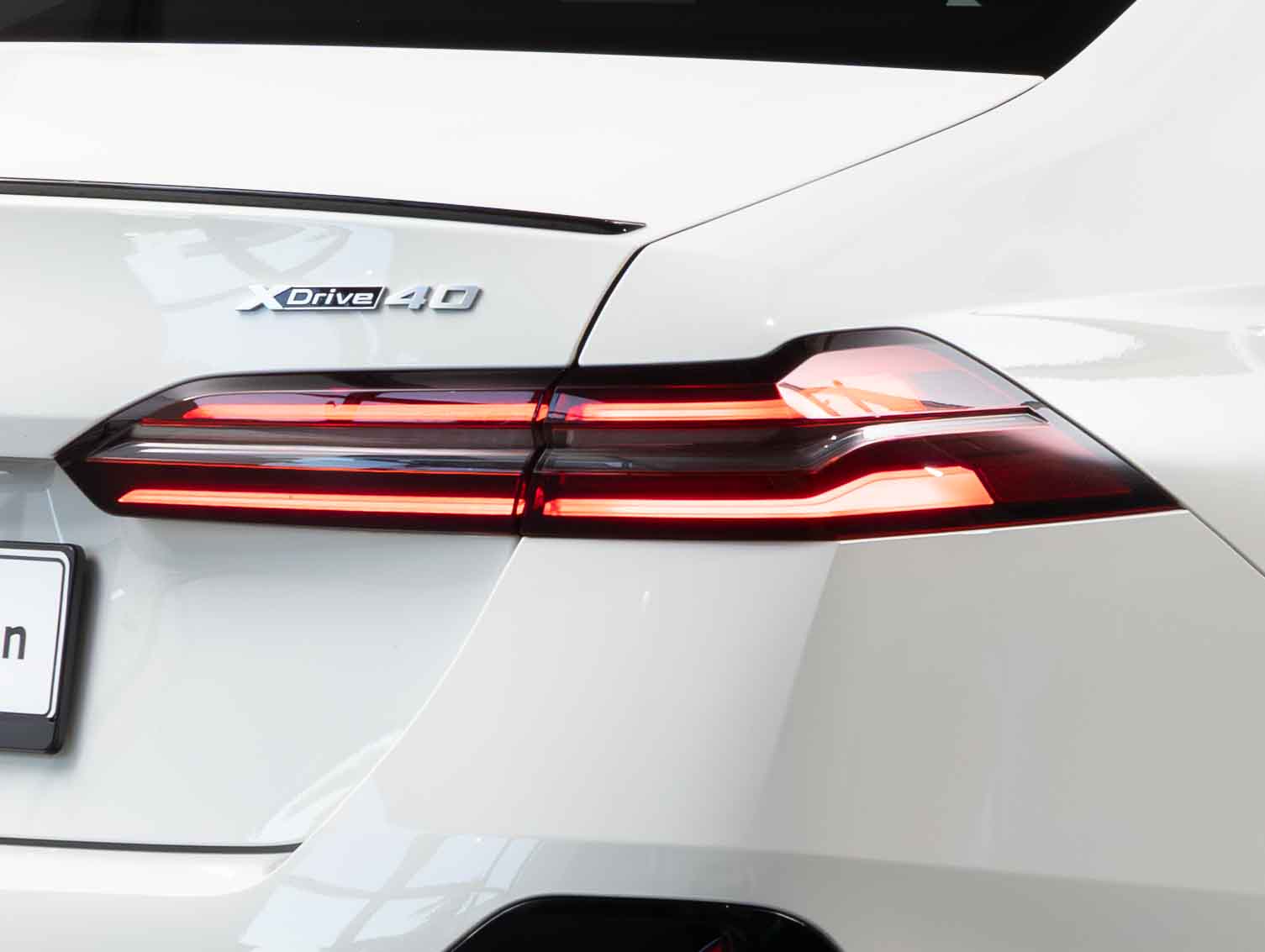 BMW i5 xDrive40