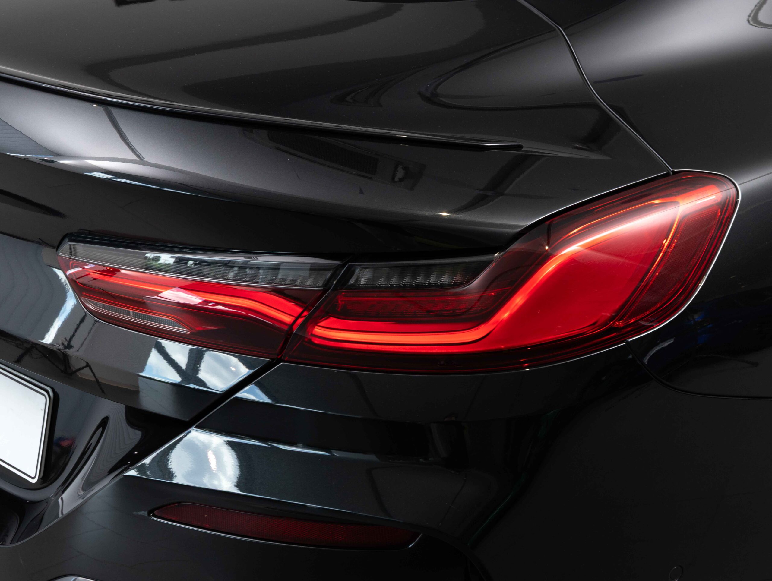 BMW M850i xDrive Coupe
