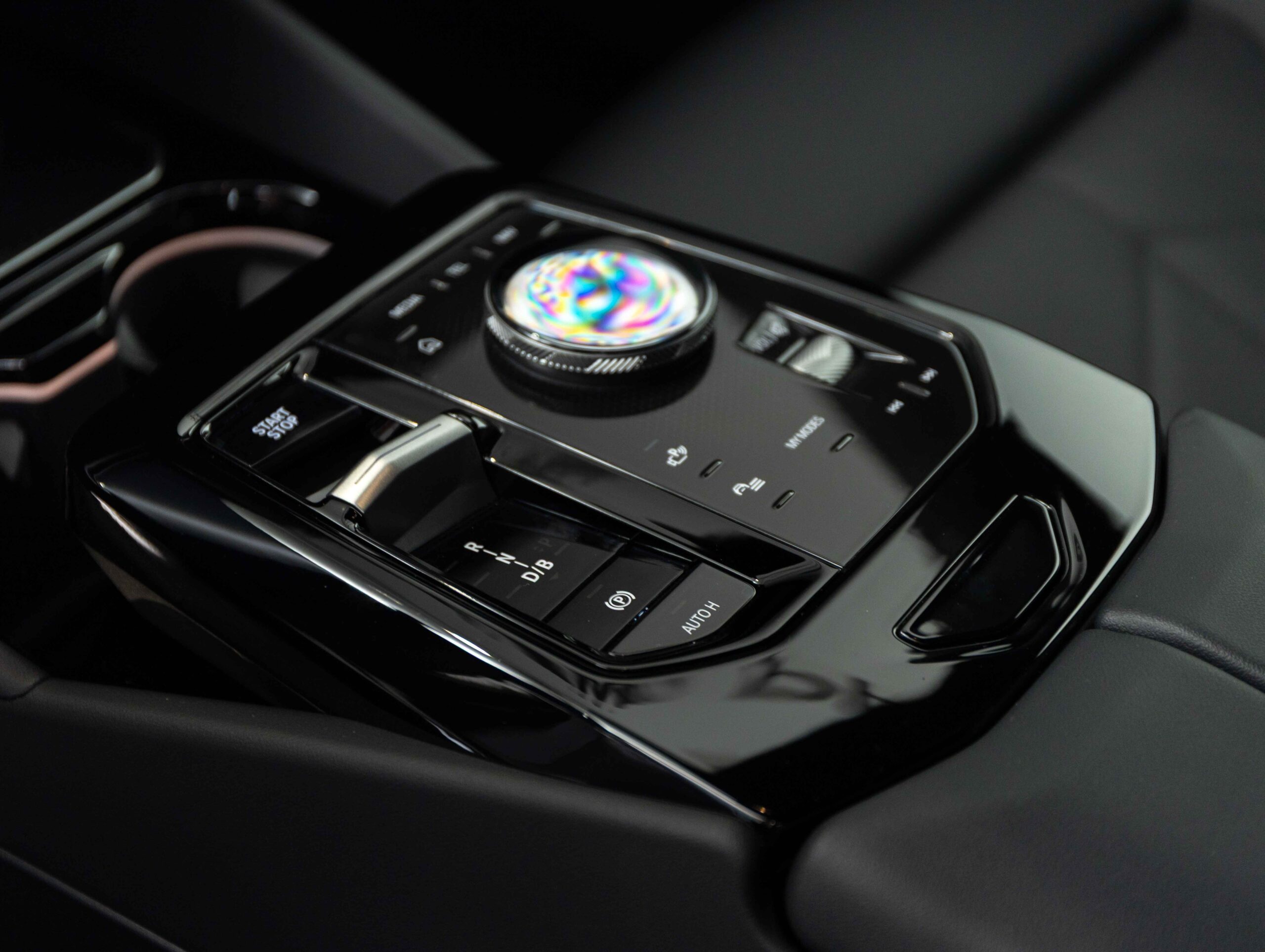 BMW i5 xDrive40