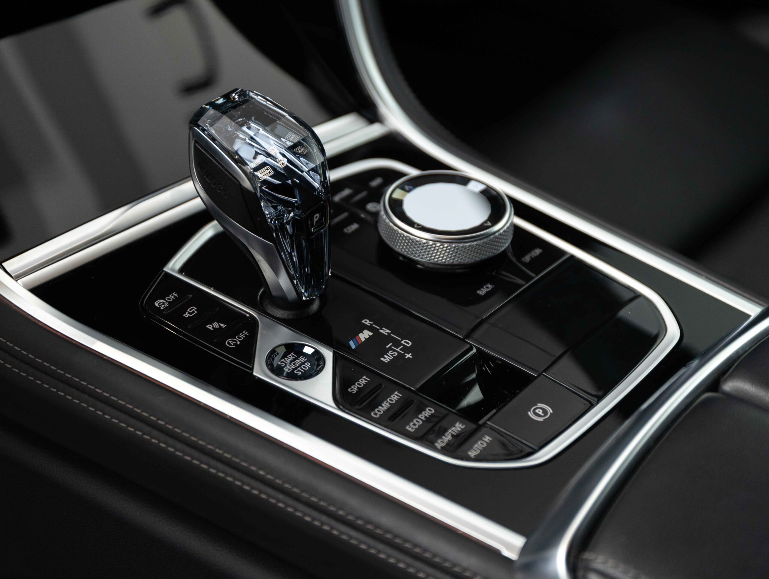 BMW M850i xDrive Coupe